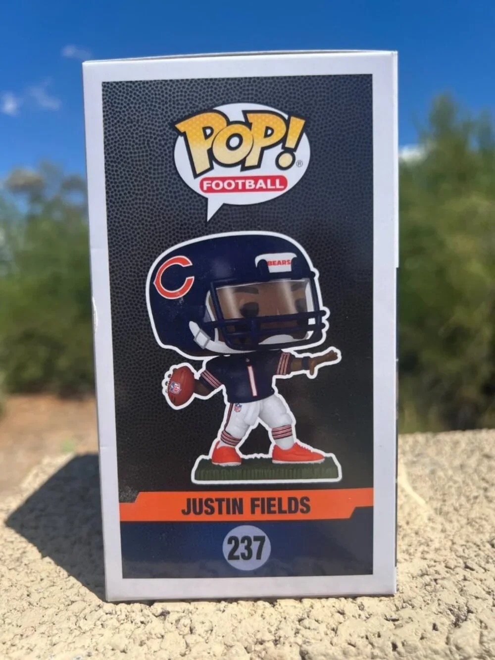 Funko Pop Football - Bears - Justin Fields (#237, NEW)